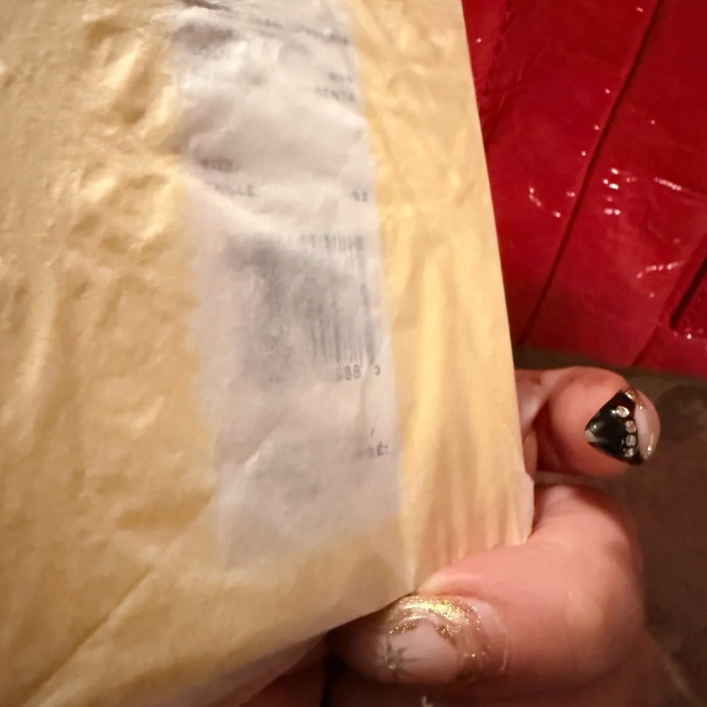 Marc Jacobs
The Shiny Crinkle Crossbody Tote bag - Picture 6 of 9